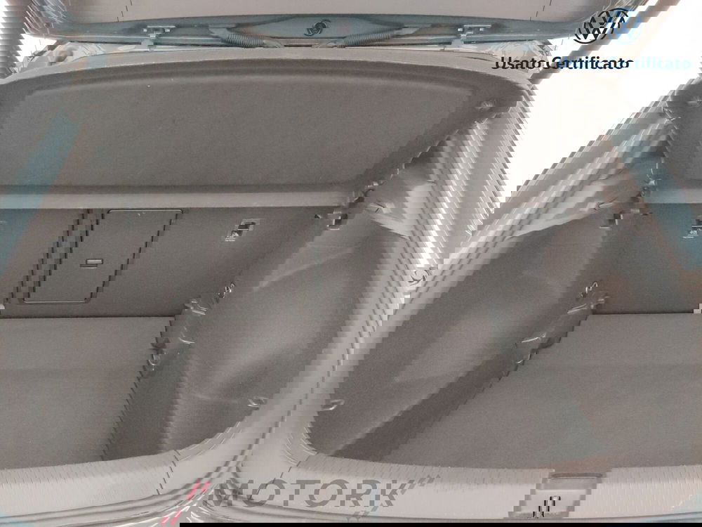 Volkswagen T-Roc usata a Varese (10)