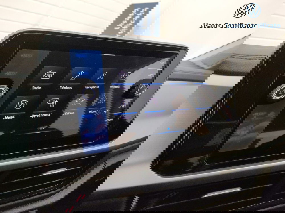 Volkswagen T-Roc nuova a Varese (14)