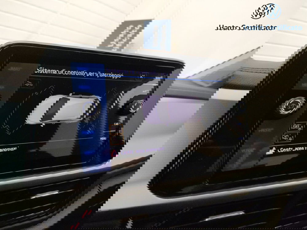 Volkswagen T-Roc nuova a Varese (16)