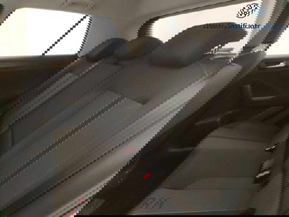Volkswagen T-Roc usata a Varese (11)