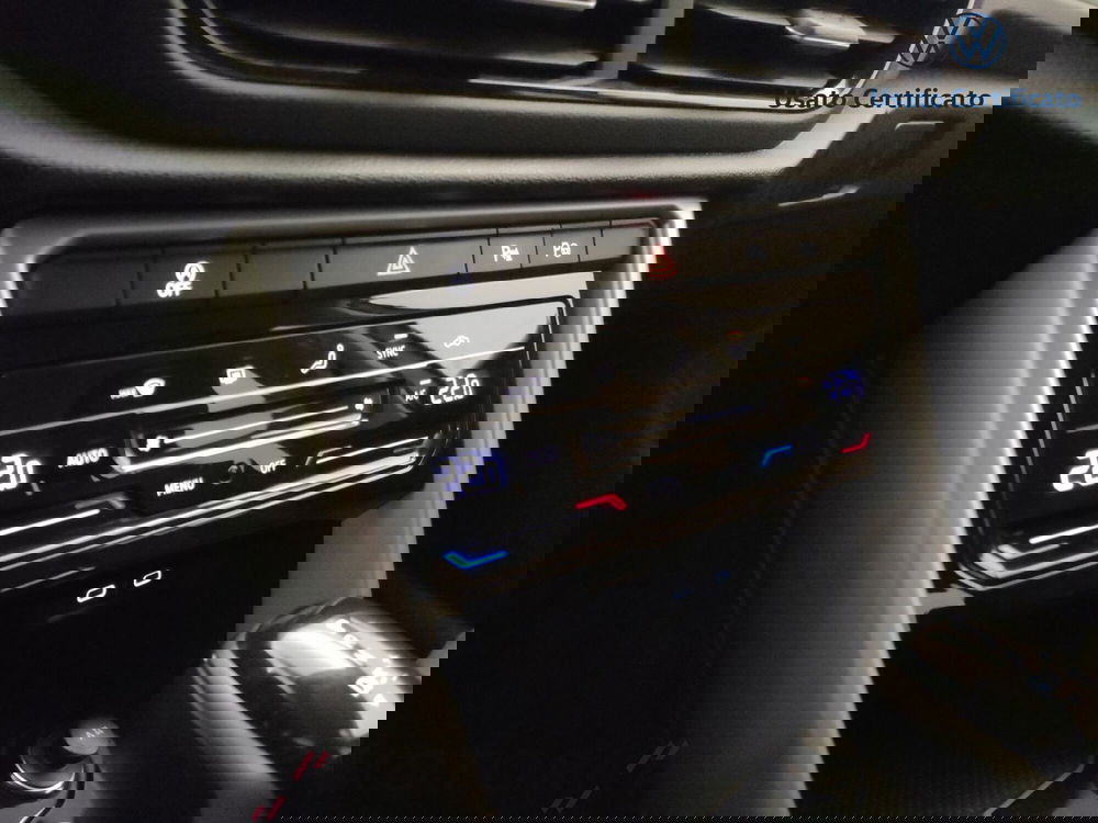 Volkswagen T-Roc usata a Varese (13)