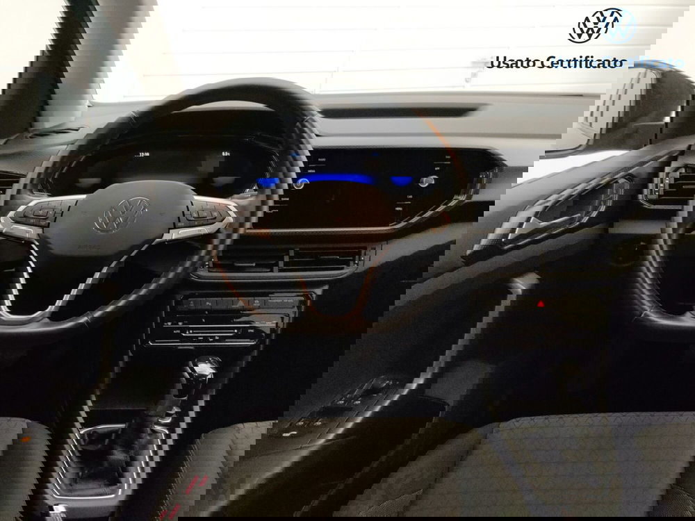 Volkswagen T-Cross usata a Varese (13)