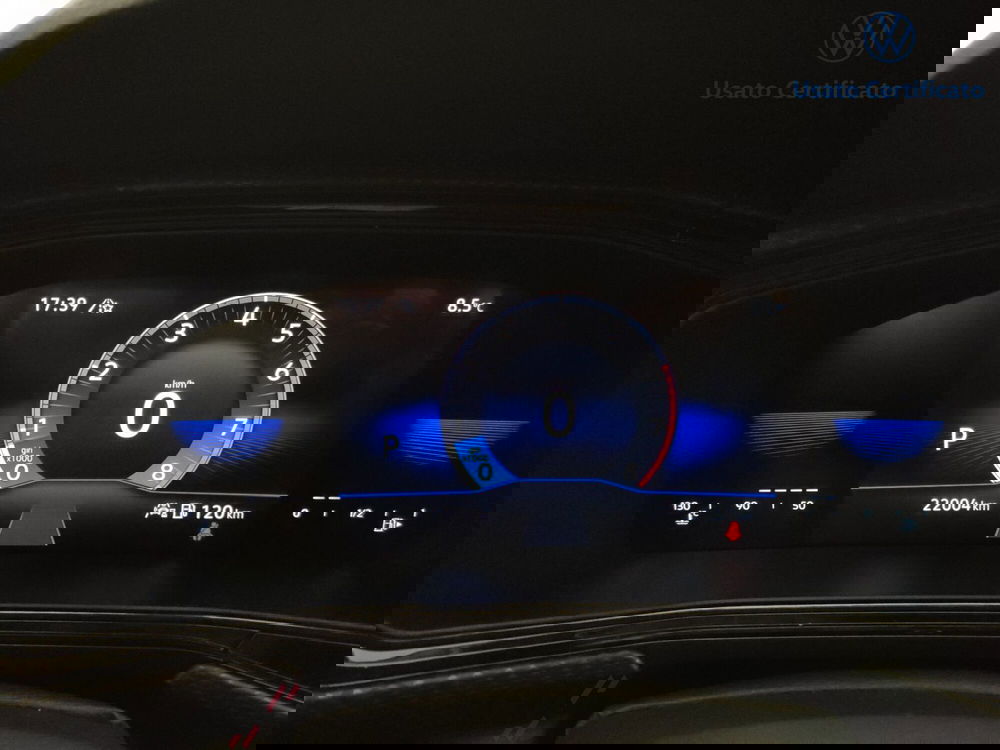 Volkswagen T-Cross usata a Varese (18)