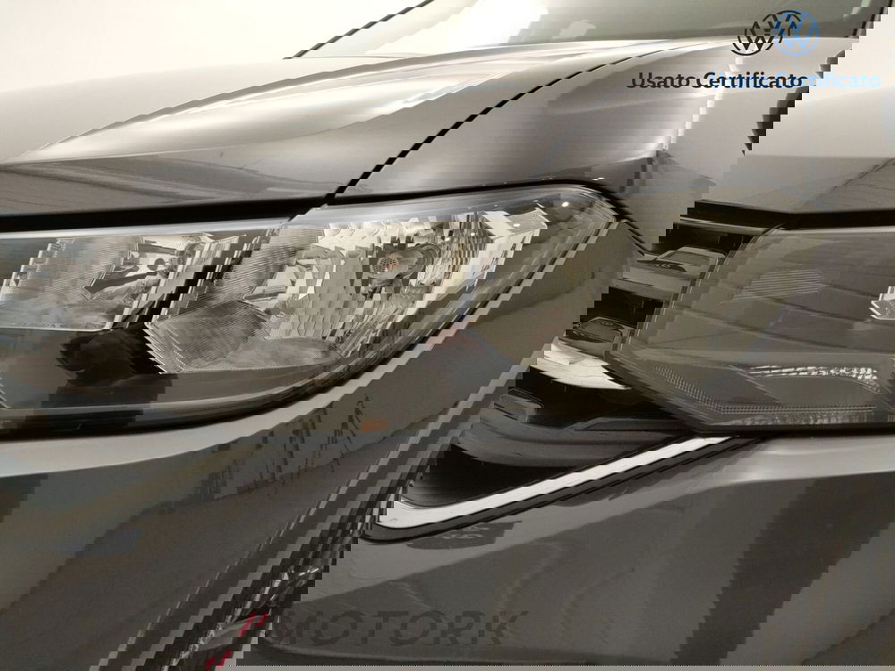 Volkswagen T-Cross usata a Varese (4)