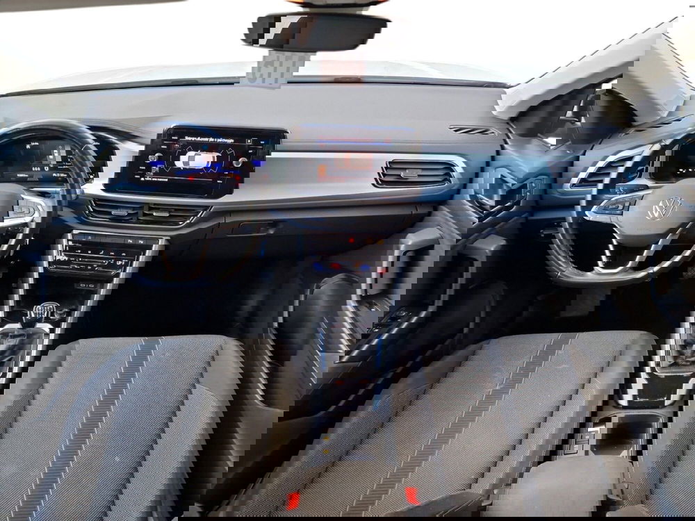 Volkswagen T-Roc usata a Grosseto (13)