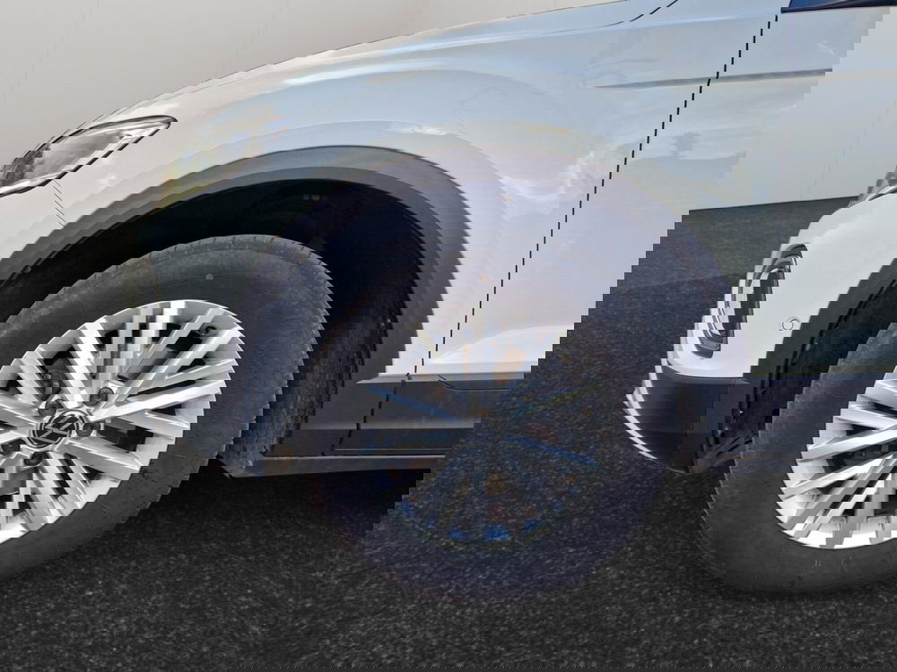 Volkswagen T-Roc usata a Grosseto (9)