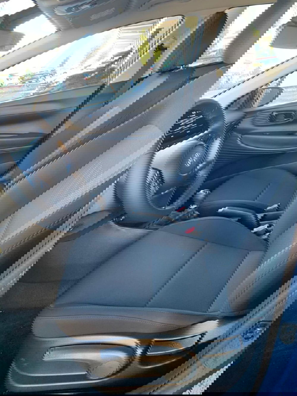 Hyundai i20 nuova a Novara (7)