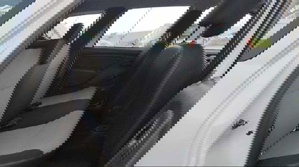 Dacia Duster usata a Firenze (12)