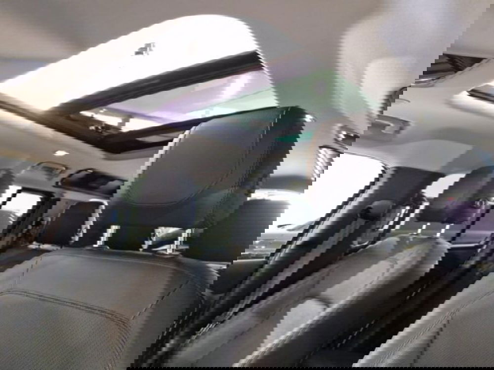 Land Rover Defender usata a Livorno (14)