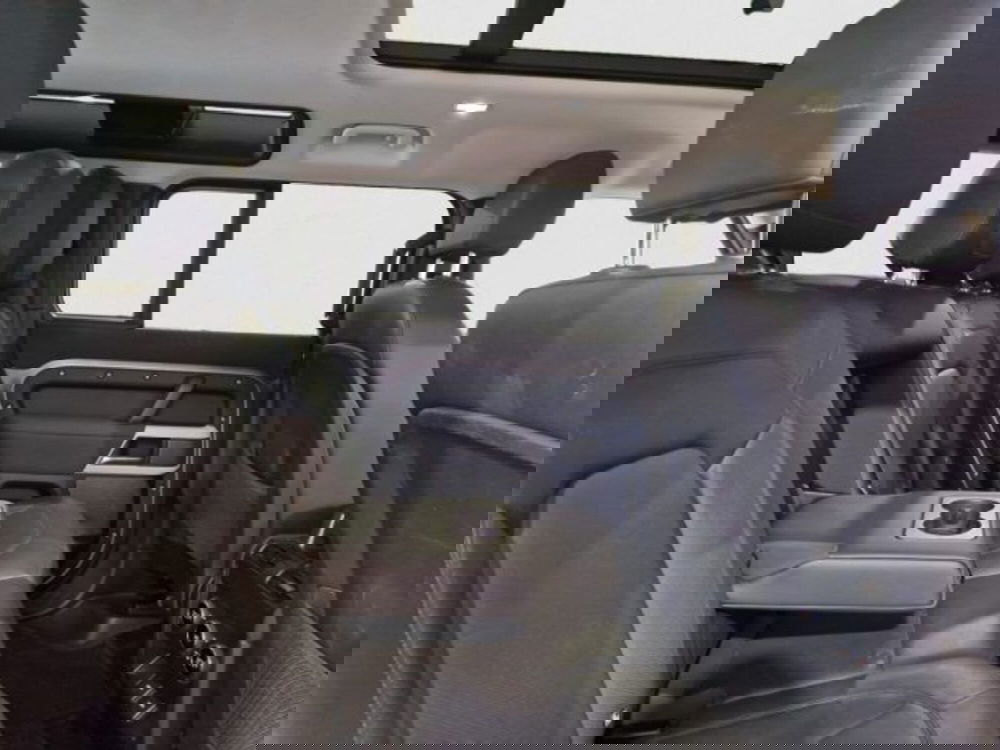 Land Rover Defender usata a Livorno (20)