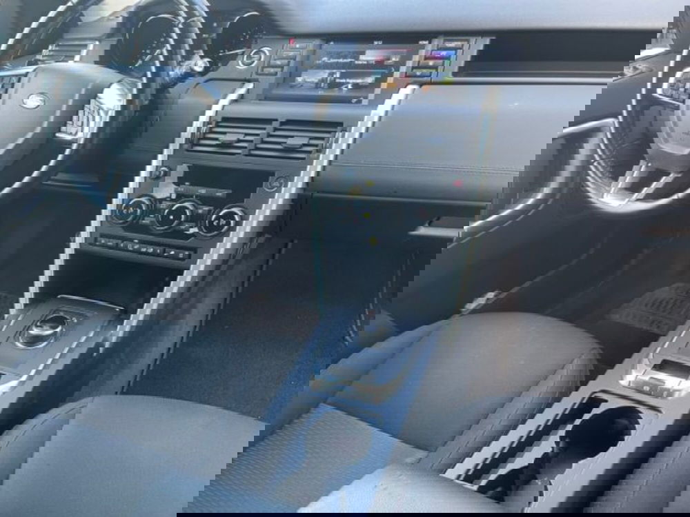 Land Rover Discovery Sport usata a Livorno (13)