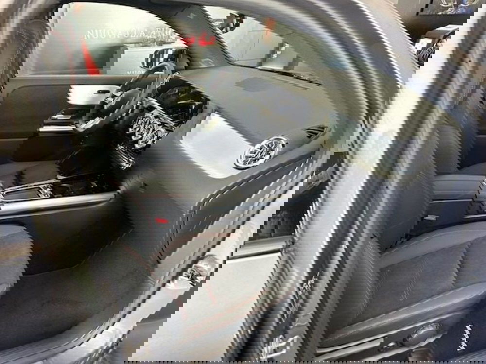 Mercedes-Benz GLA SUV nuova a Potenza (10)