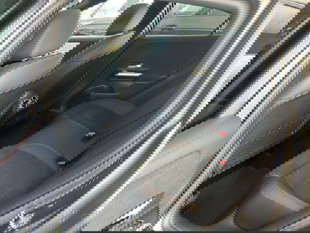 Mercedes-Benz GLA SUV nuova a Potenza (14)