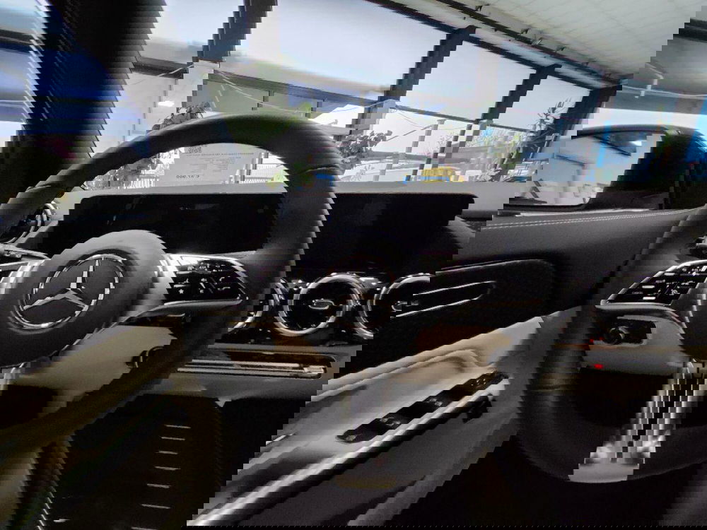 Mercedes-Benz GLA SUV usata a Milano (20)