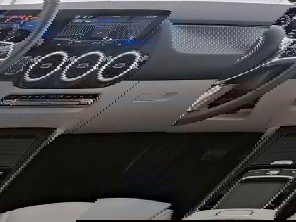 Mercedes-Benz GLA SUV usata a Milano (5)