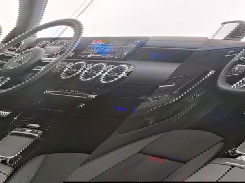 Mercedes-Benz CLA usata a Milano (8)