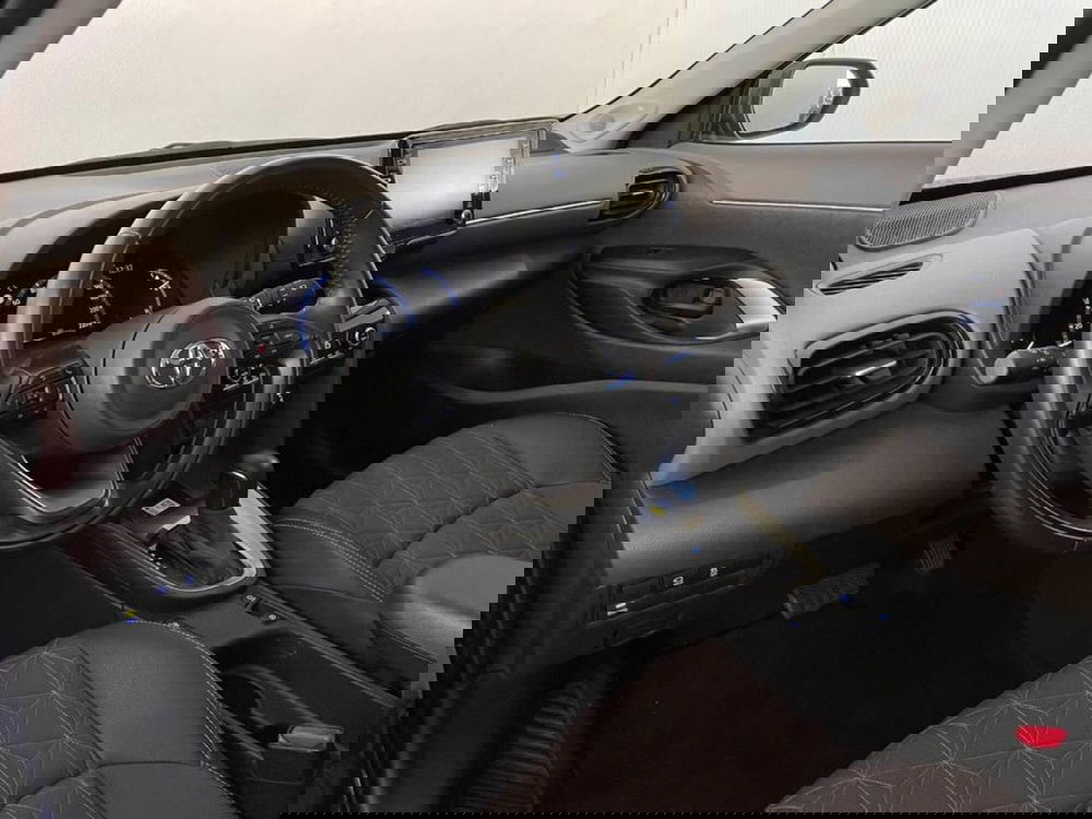Toyota Yaris Cross usata a Torino (13)