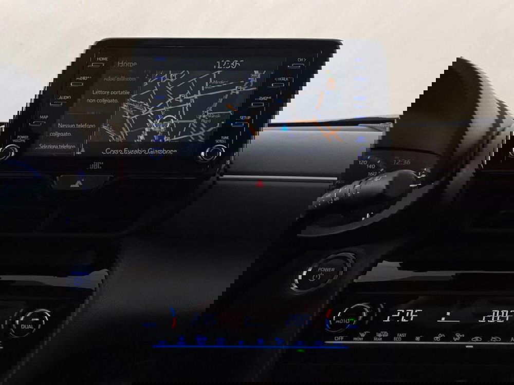 Toyota Yaris Cross usata a Torino (8)