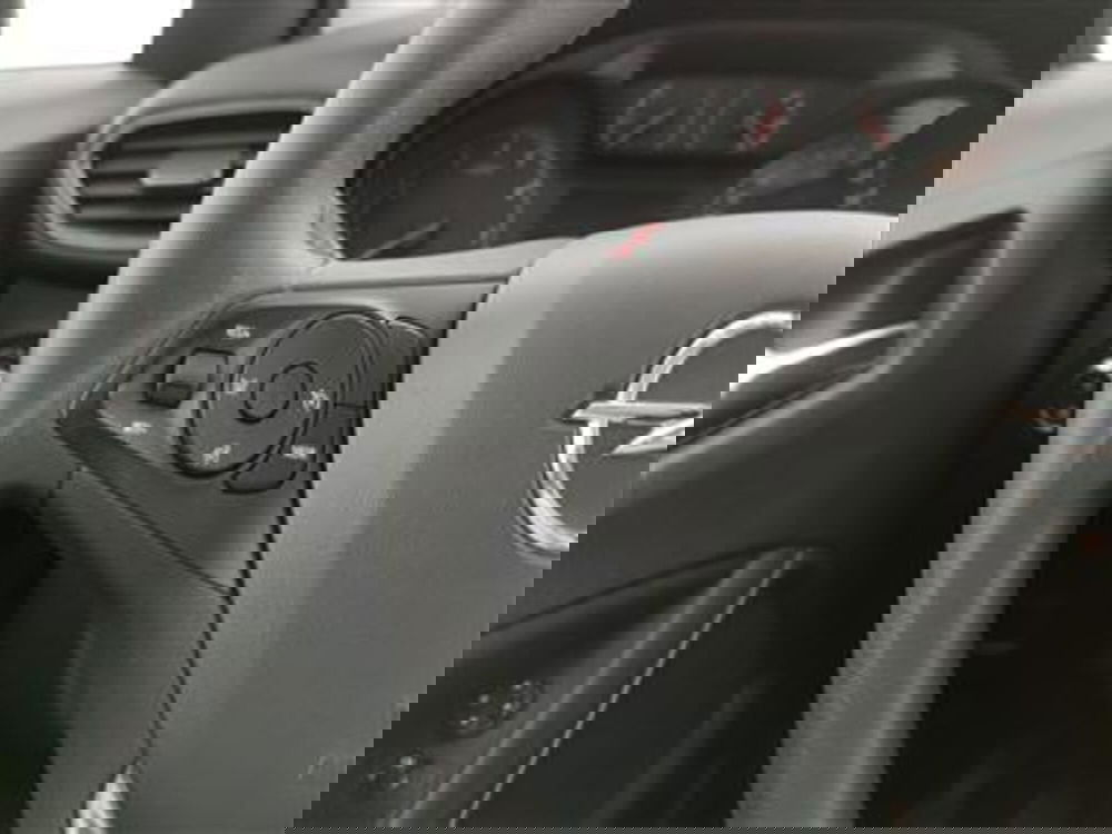 Opel Crossland X usata a Bari (15)