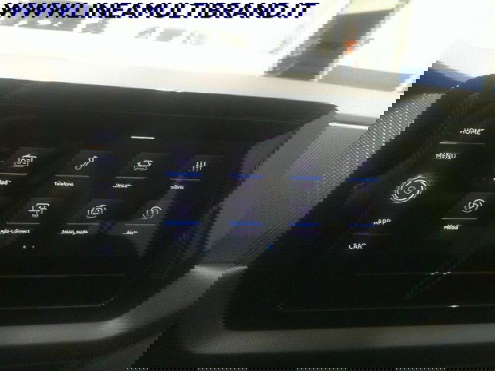 Volkswagen T-Cross usata a Piacenza (11)