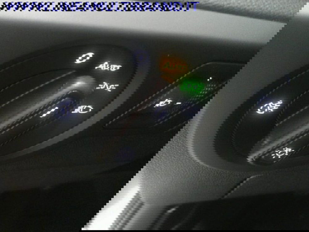 Volkswagen T-Cross usata a Piacenza (15)