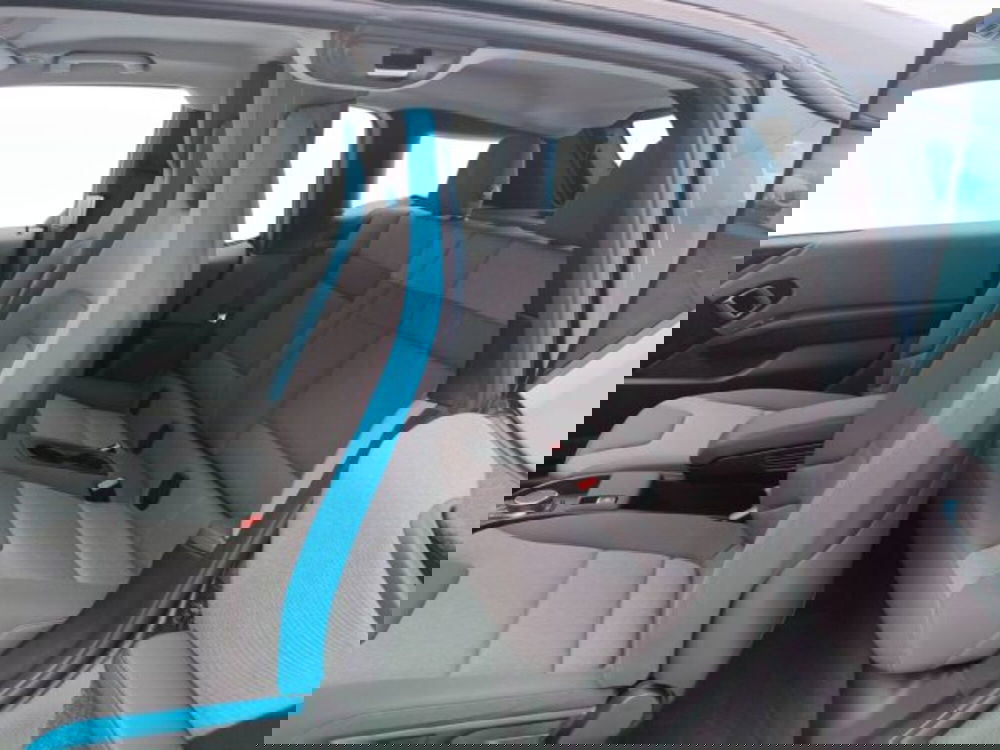 BMW i3 usata a Teramo (10)