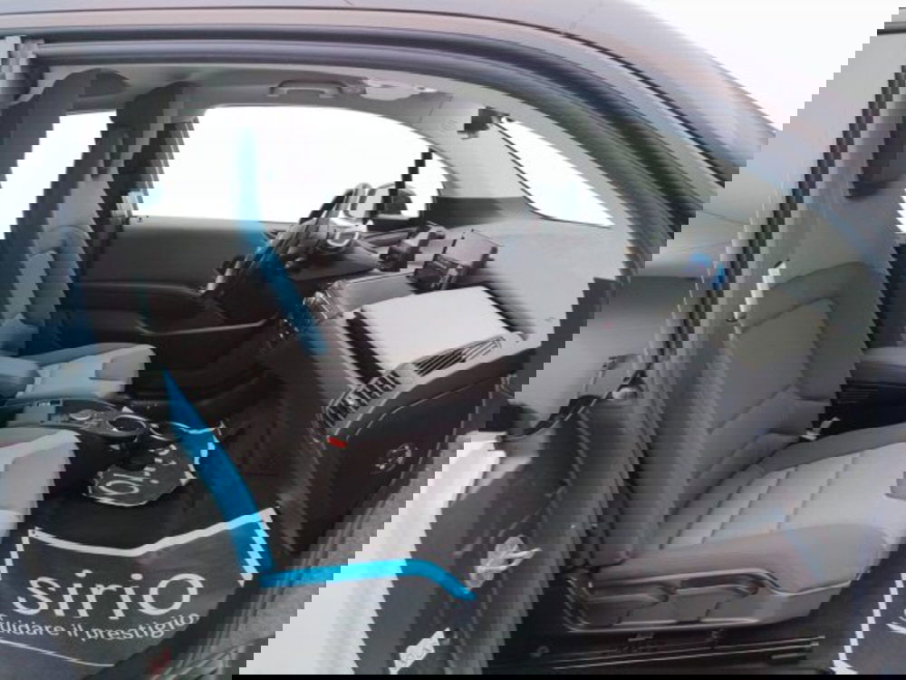 BMW i3 usata a Teramo (11)