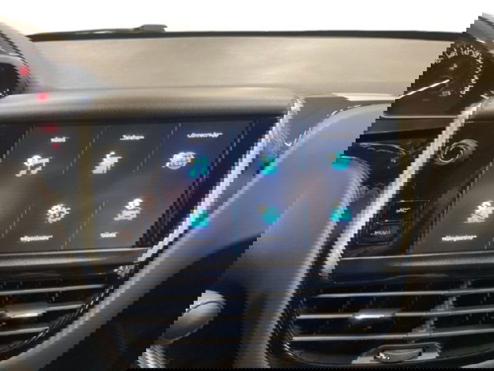 Peugeot 208 usata a Vercelli (15)