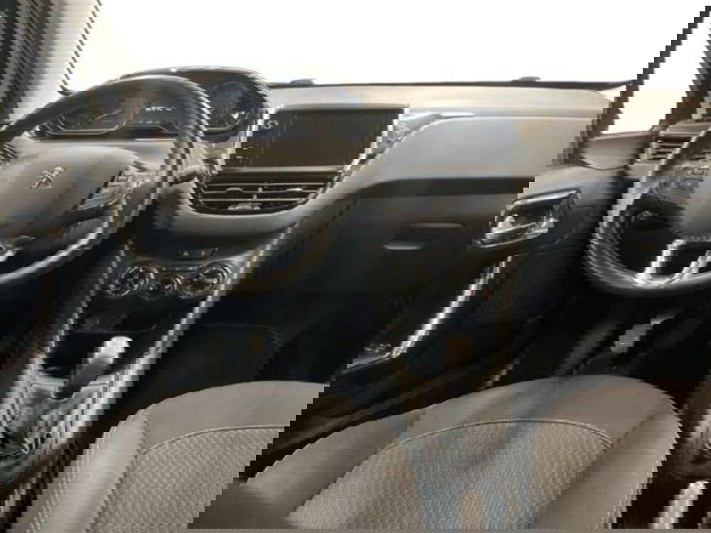 Peugeot 208 usata a Vercelli (8)