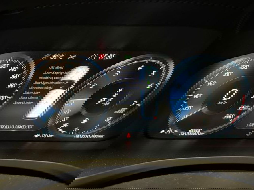 Volvo V60 usata a Como (15)