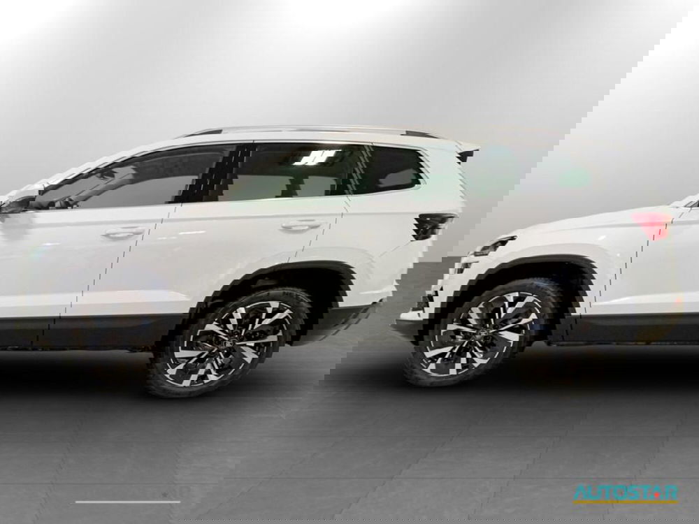 Skoda Karoq nuova a Piacenza (4)