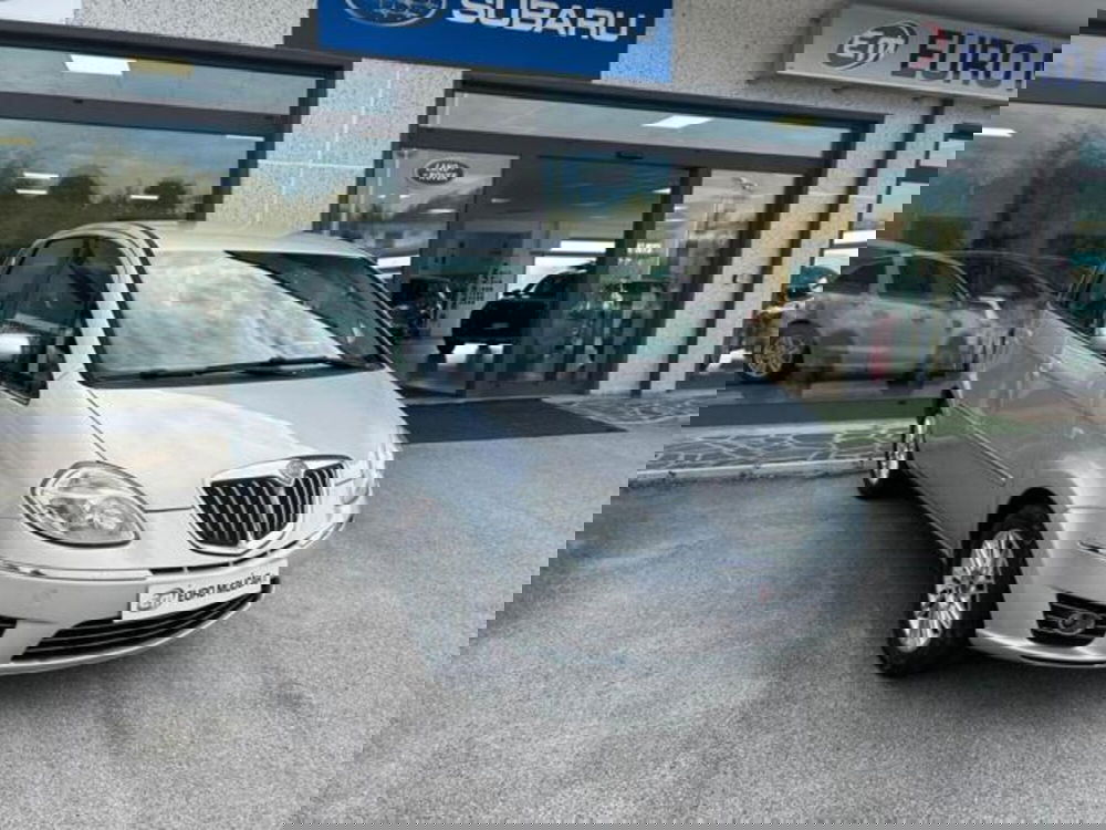 Lancia Musa usata a Campobasso