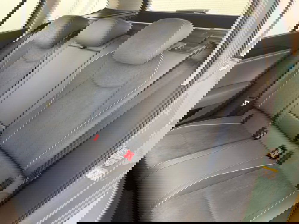 Volkswagen Passat nuova a Cuneo (13)