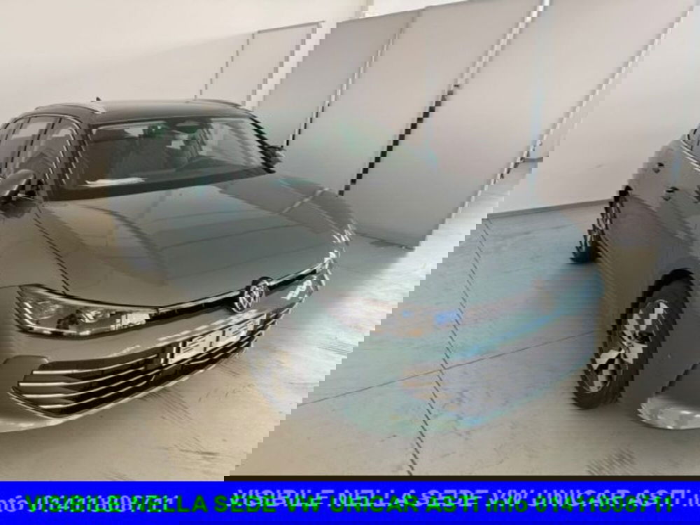 Volkswagen Passat nuova a Cuneo (3)