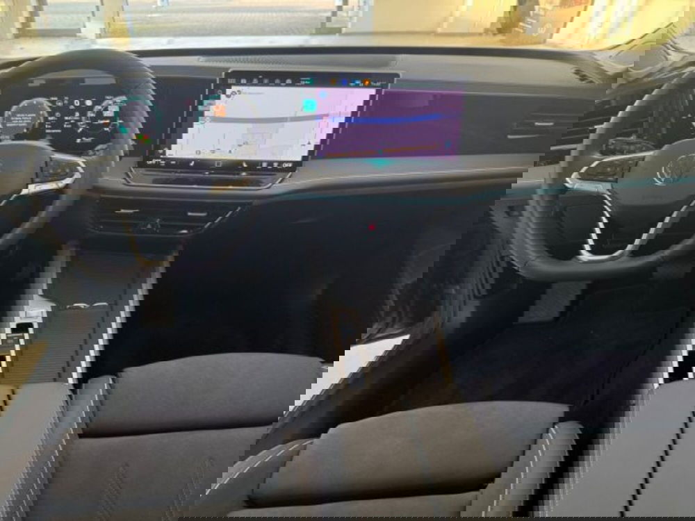 Volkswagen Passat nuova a Cuneo (9)