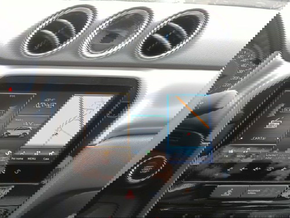 Suzuki Vitara nuova a Brescia (13)