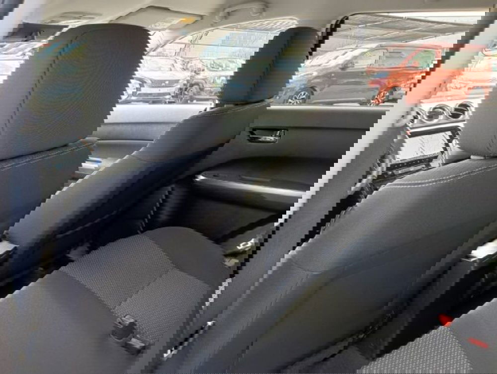 Suzuki Vitara nuova a Brescia (18)