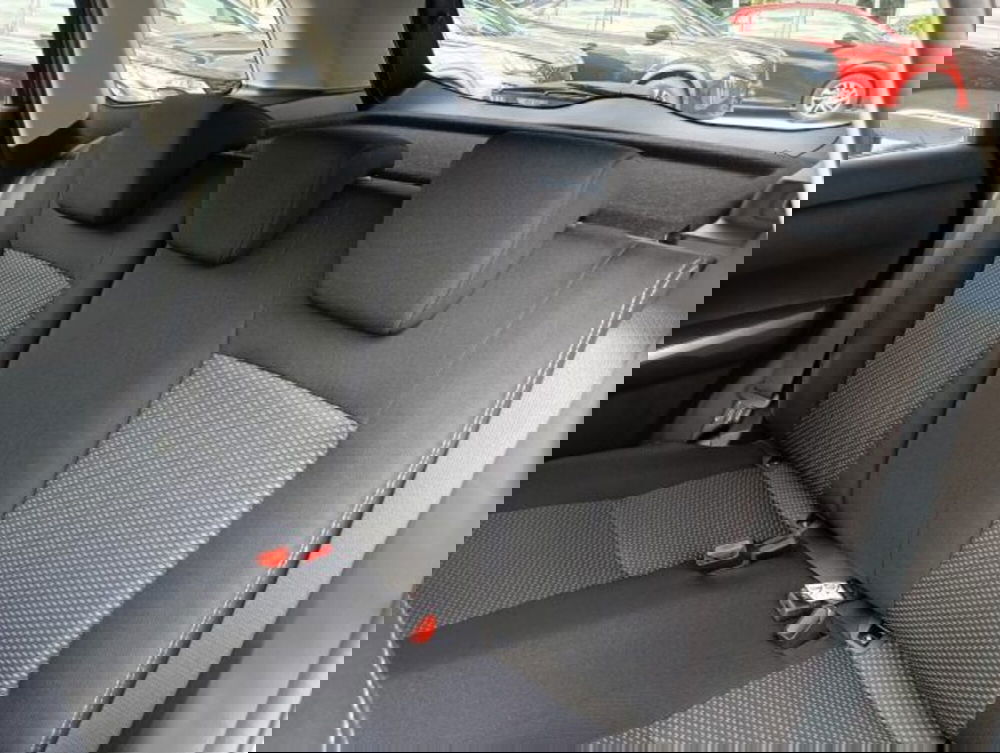 Suzuki Vitara nuova a Brescia (8)