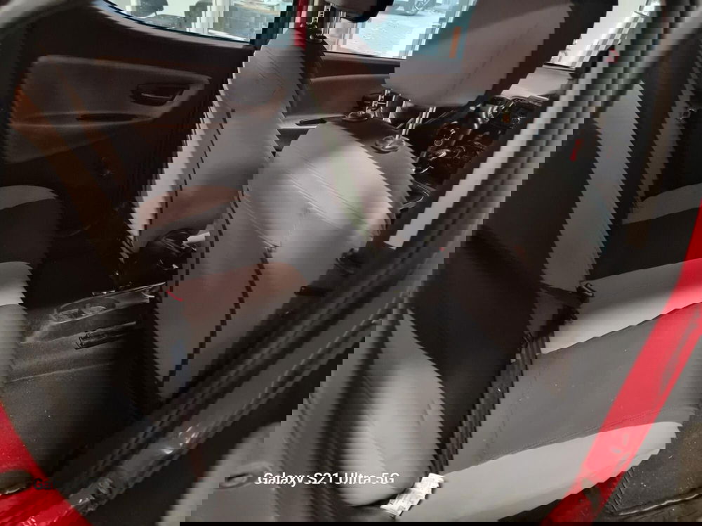 Lancia Ypsilon usata a Alessandria (10)