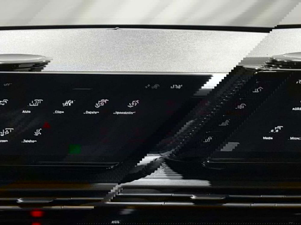 Lancia Ypsilon nuova a Sondrio (18)