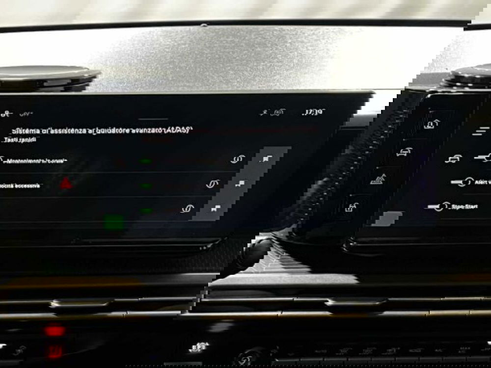 Lancia Ypsilon nuova a Sondrio (20)