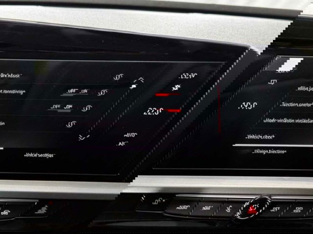 Opel Grandland nuova a Sondrio (20)