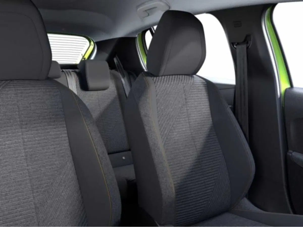 Peugeot 208 nuova a Sondrio (10)