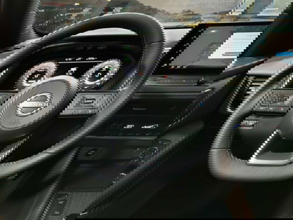 Nissan Qashqai nuova a Sondrio (13)