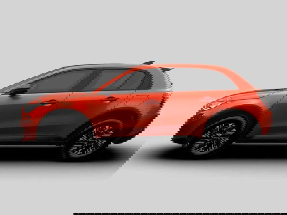 Fiat 600 nuova a Sondrio (2)