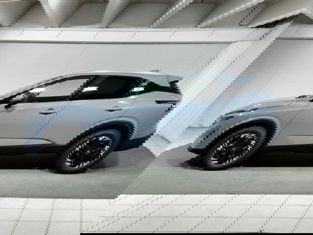 Nissan Qashqai nuova a Sondrio (2)