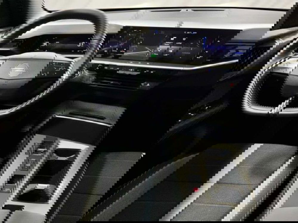 Opel Grandland nuova a Sondrio (13)