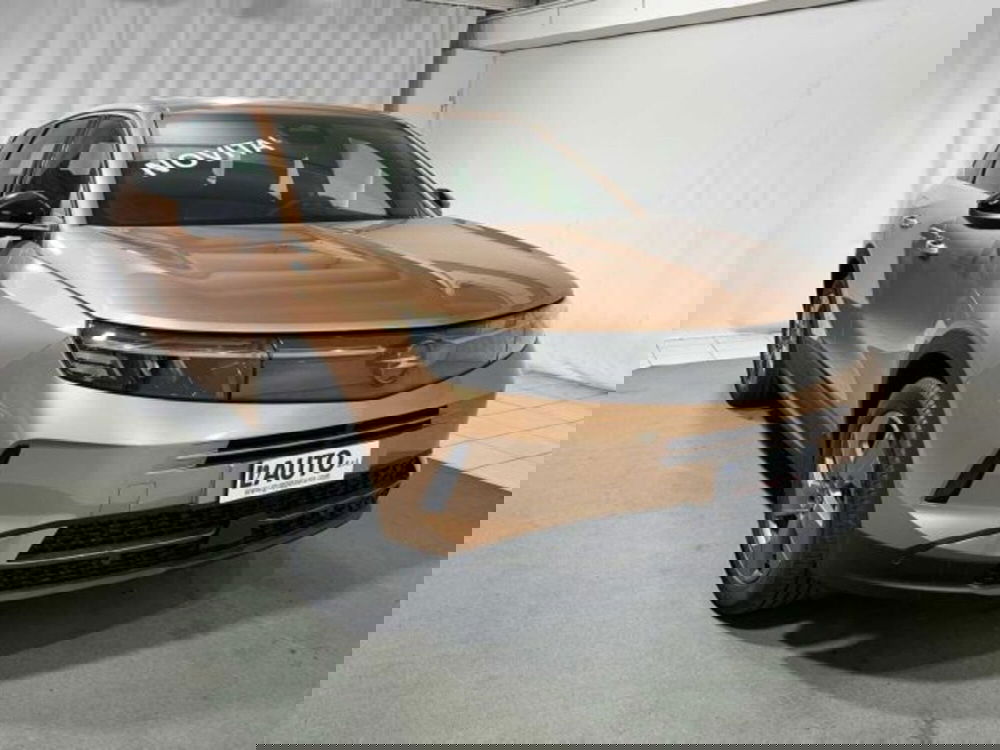 Opel Grandland nuova a Sondrio (7)