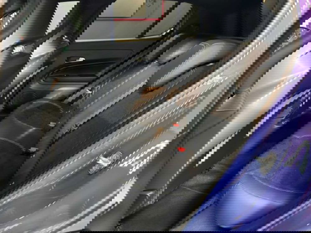 Abarth 600e nuova a Sondrio (11)