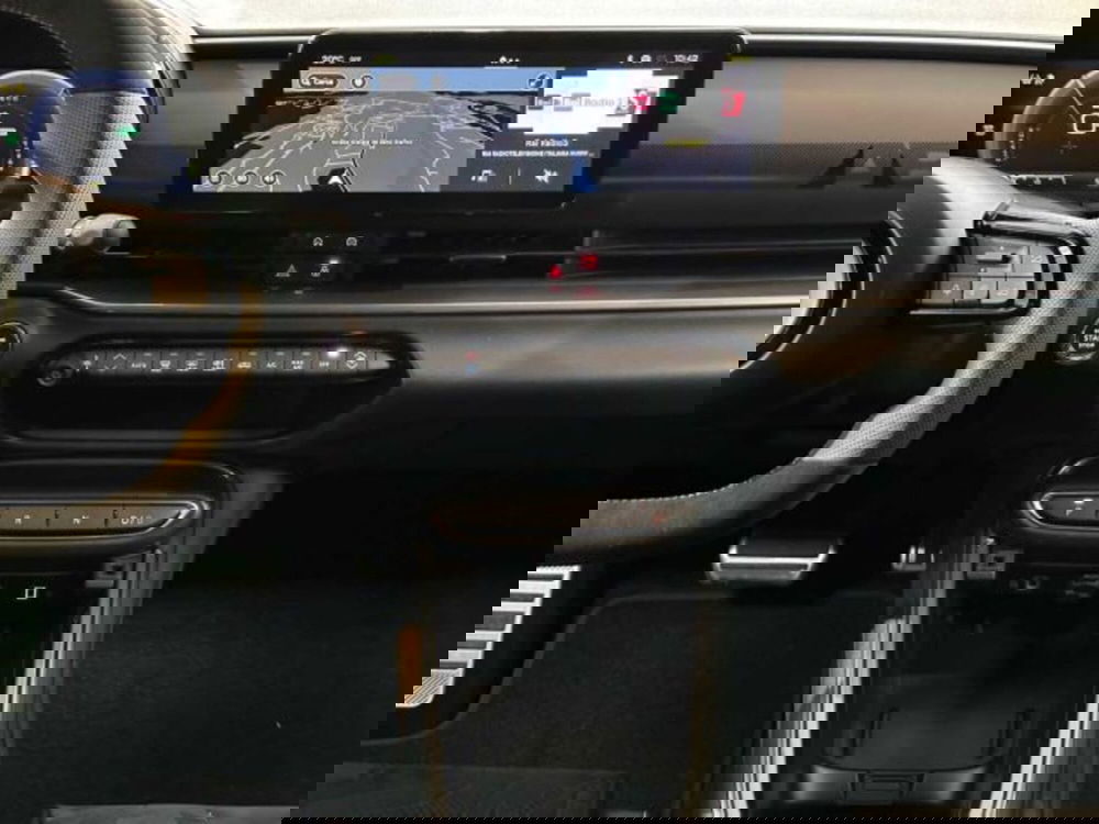 Abarth 600e nuova a Sondrio (14)